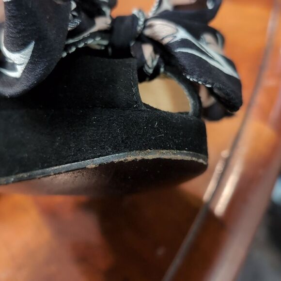 Miu Miu Black Peep Toe Sling Back Silk Bow Heels Sz 36 - Picture 14 of 16